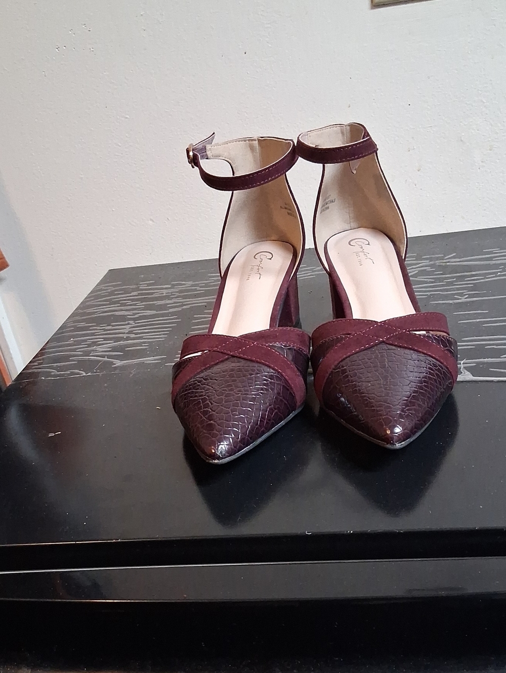 Pointed Ankle-Strap Pumps in Burgundy